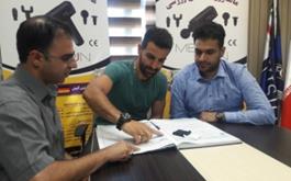 کاپیتان نارنجی پوشان در هیئت فوتبال تهران قرارداد خود را ثبت کرد