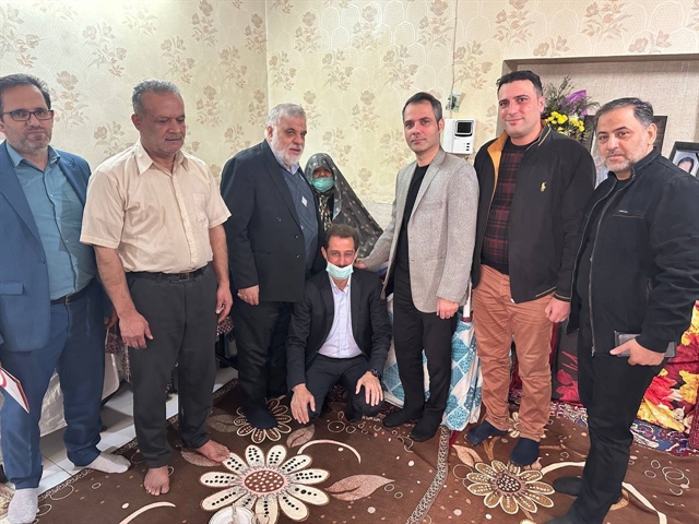 دیدار مدیران ارشد شرکت فرهنگی ورزشی سایپا با خانواده شهید شاخص ورزش