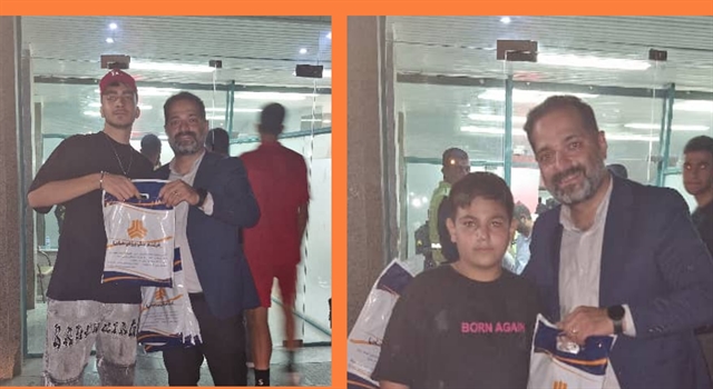 اهدای جوایز به قید قرعه به هواداران باشگاه سایپا 