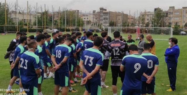 حضور مهرداد سراجی در تمرین تیم فوتبال بزرگسالان 