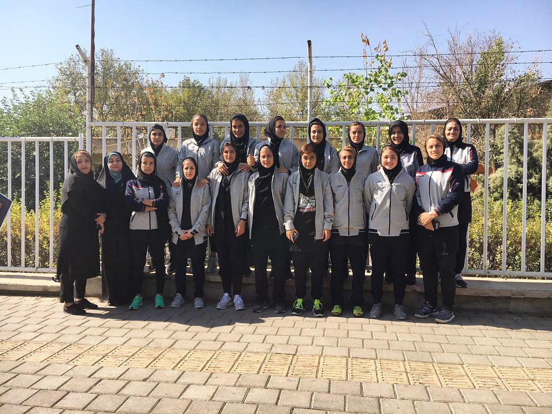 بانوان فوتبالیست سایپا در اصفهان به مصاف نامی نو می روند